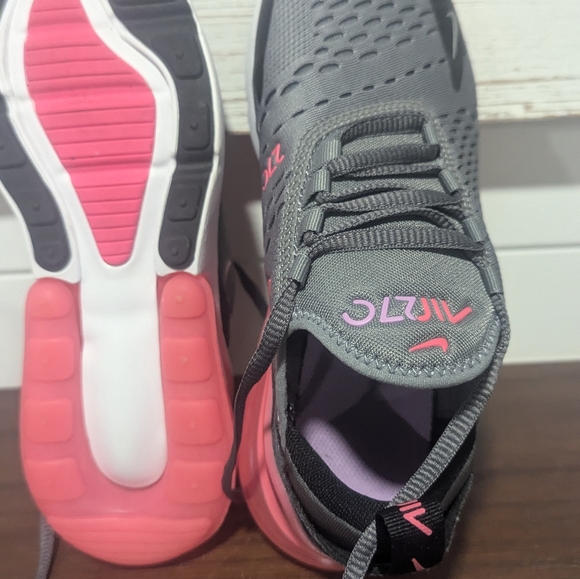 Nike Air Max sz 5 - Picture 4 of 8